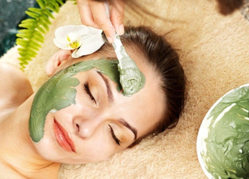 Facial mask with cucumber and Aloe Vera