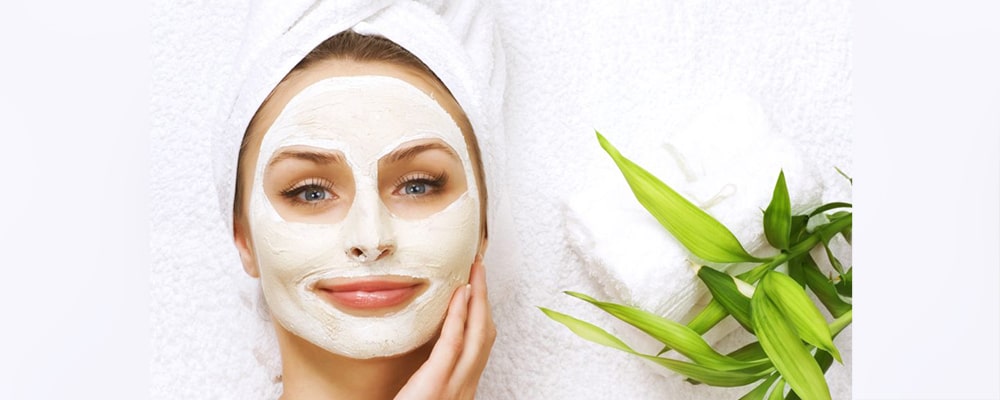 Natural facial mask, the best way for rejuvenation of skin